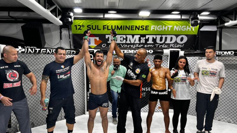 Filipe “Zacaron” finaliza adversário em luta principal do Sul Fluminense Fight Night 12