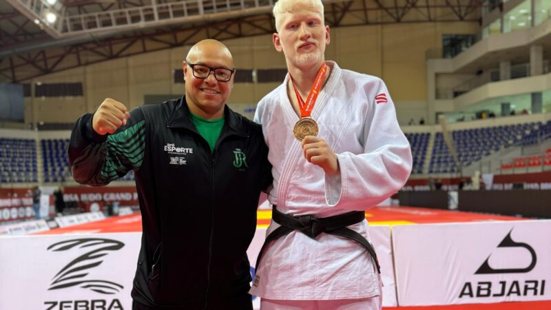 Judoca Marcelo Casanova é bronze na Geórgia e deve se confirmar como cabeça de chave na Paralimpíada