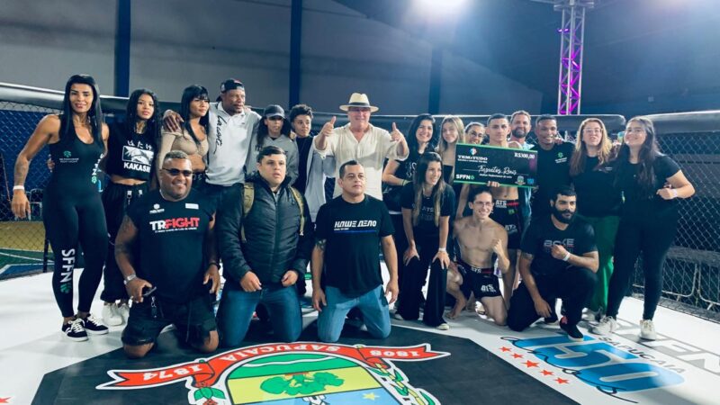 Com casa cheia, Sul Fluminense Fight Night 15 sagra Luís “Liroy” Andrade o campeão da noite